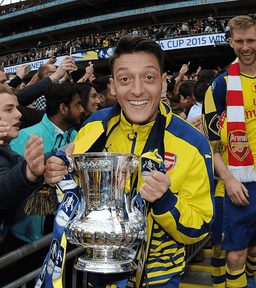 Mesut Özil